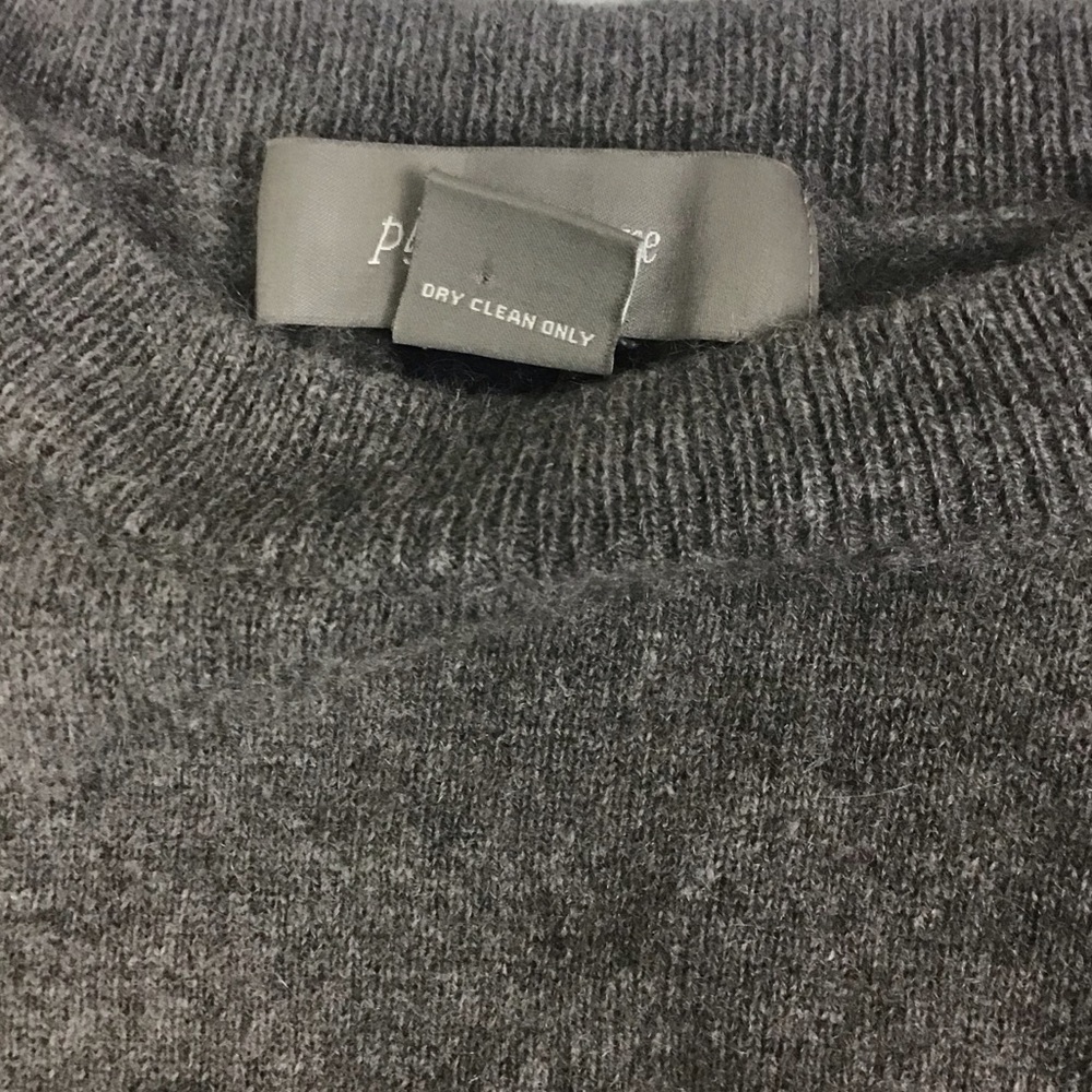 Ply Cashmere Women’s XL Crew Neck Gray Tunic Sweater Black Stripe on Back - Picture 4 of 10